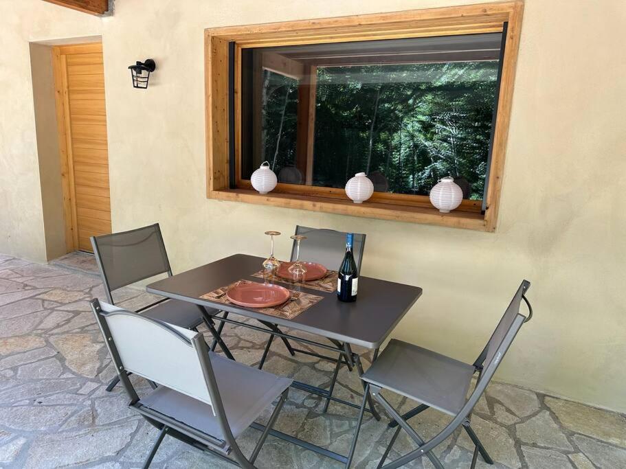Jacuzzi En Foret L'Esperou Exterior foto