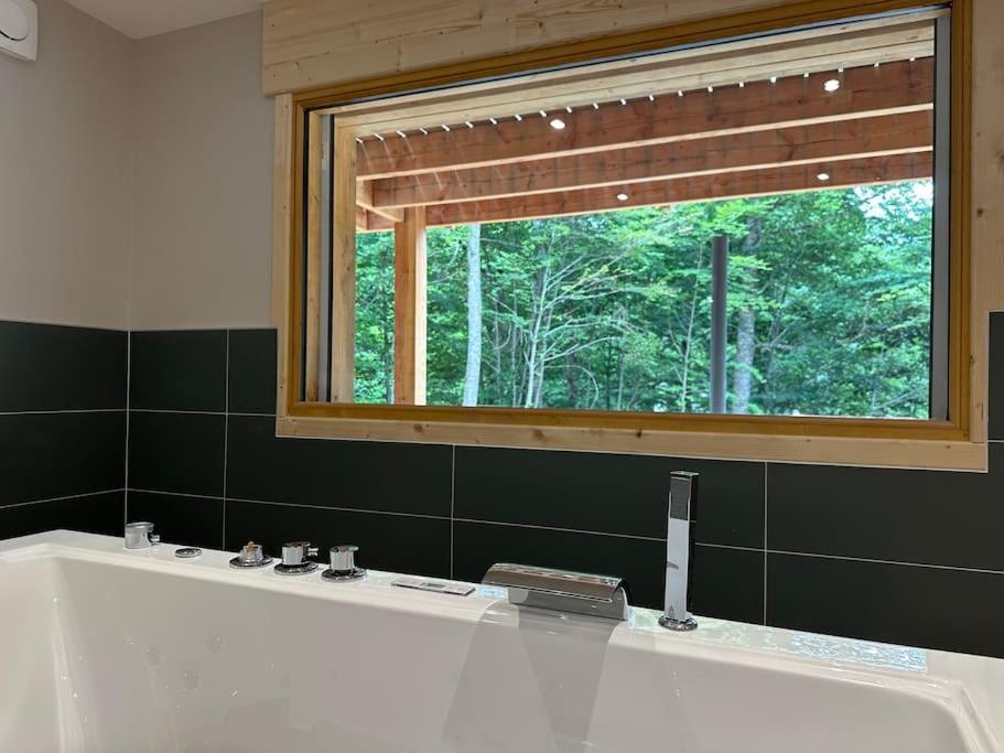 Jacuzzi En Foret L'Esperou Exterior foto